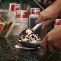 a coldstone ice cream flavor being made in store
